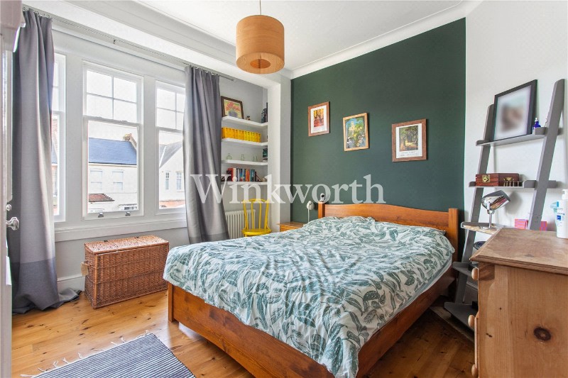 Russell Avenue, London, N22