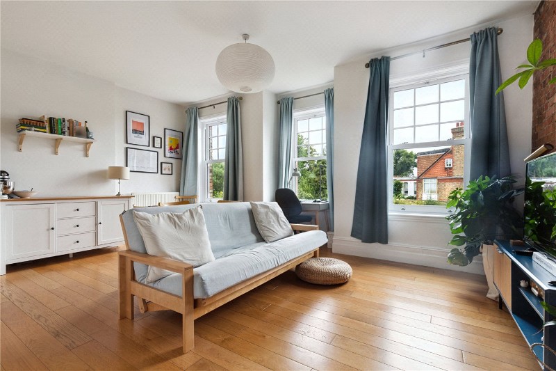 Kingsmead Road, London, SW2