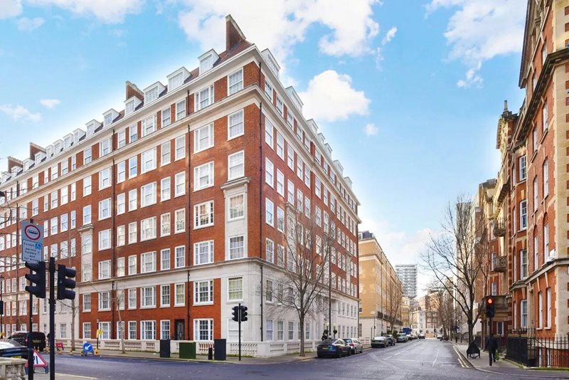George Street, London, W1H