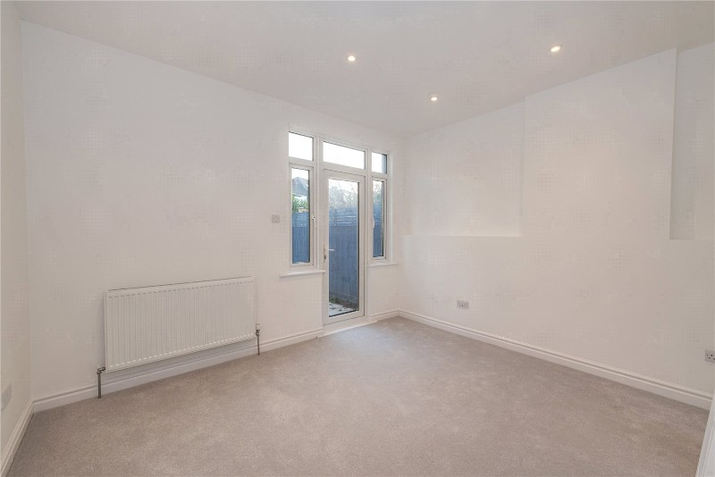 Dalgarno Gardens, London, W10