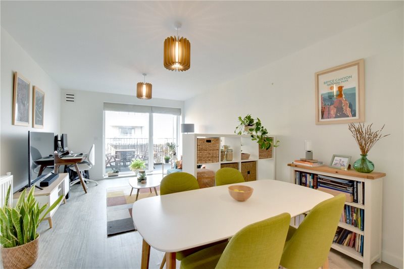 Bowen Drive, Charlton, London, SE7