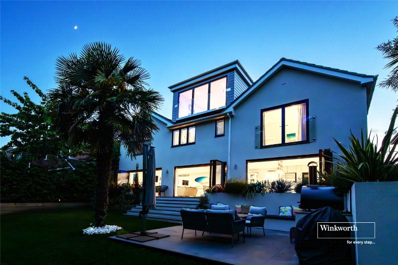 Bute Drive, Highcliffe, Christchurch, BH23