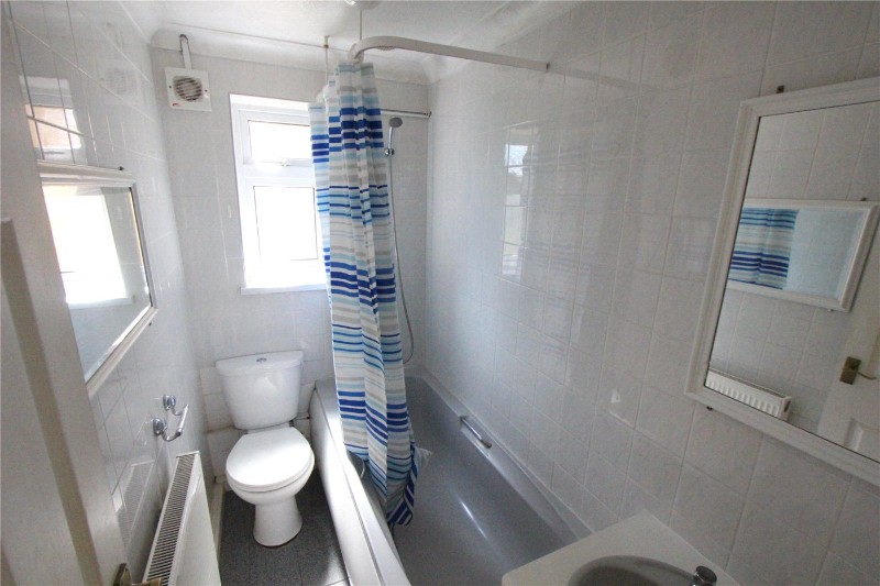 Woodville Close, Rochford, Essex, SS4