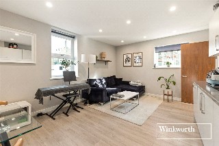 Cornwall Avenue, Finchley, London, N3