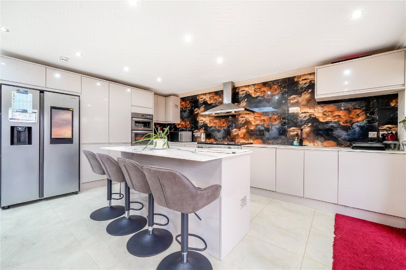 Beverley Way, London, SW20
