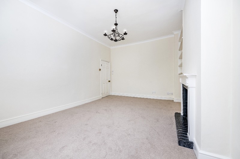 Randolph Avenue, London, W9