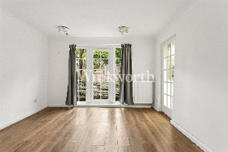 Derwent Road, London, N13