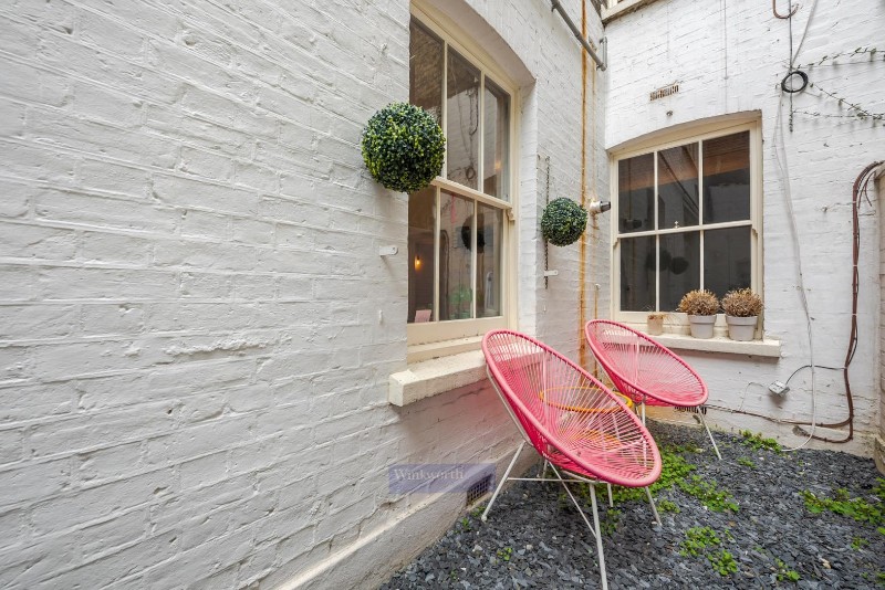 Iliffe Street, SE17