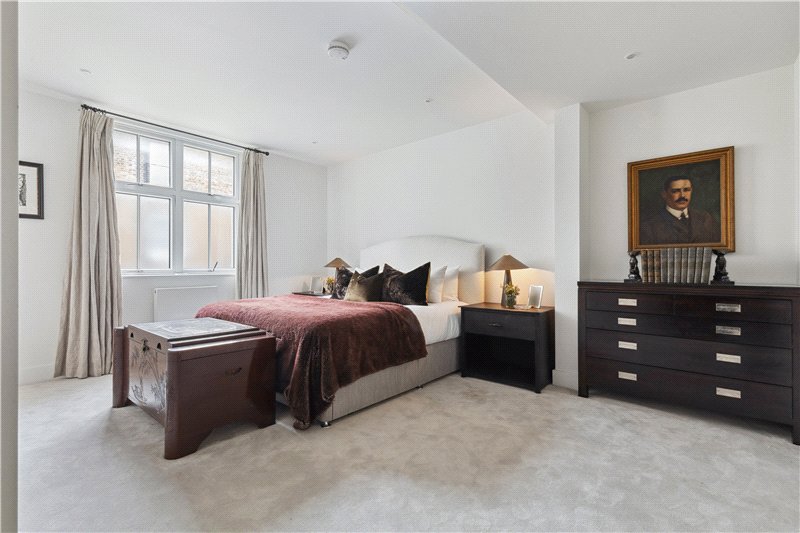 Pickle Mews, London, SW9