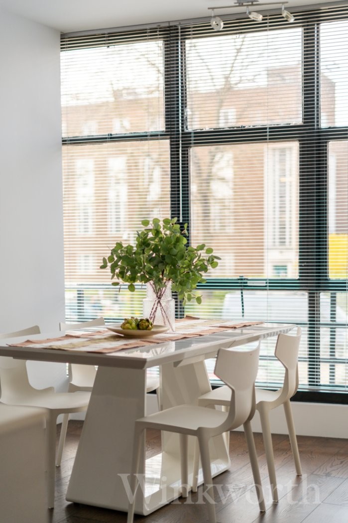 Frobisher Place, London, SE15