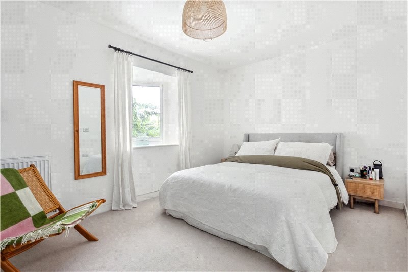 Horsnell Close, London, SE5