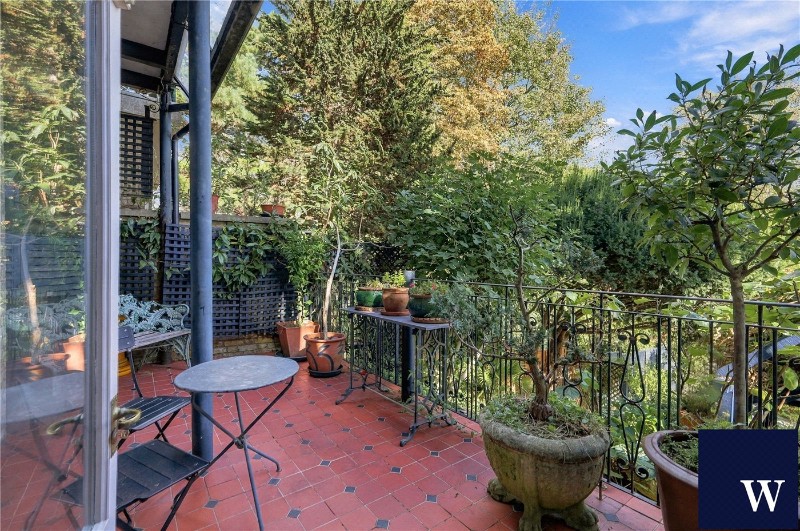 Southwood Lane, London, N6