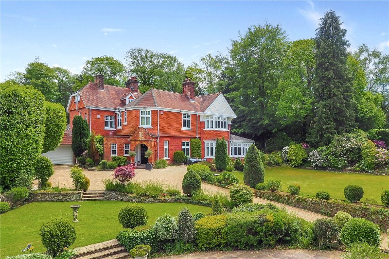 Hill Brow Road, Hill Brow, Liss, Hampshire, GU33