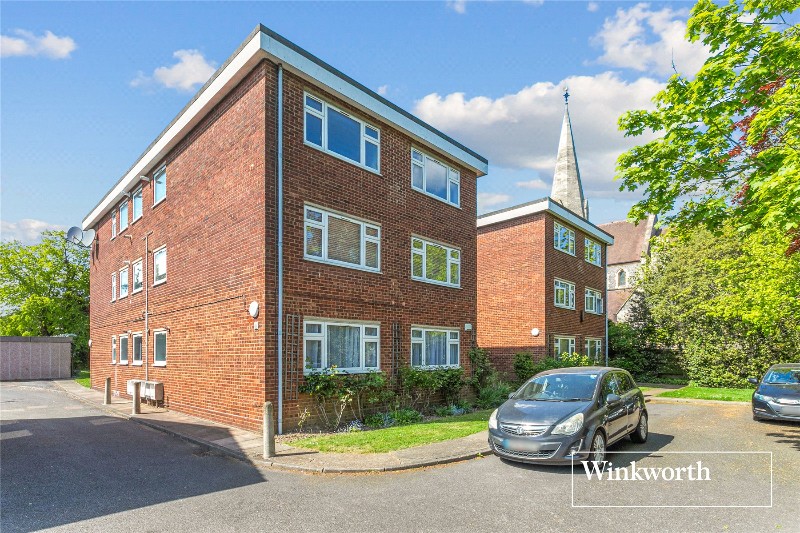 Cameron Close, Myddelton Park, Whetstone, N20