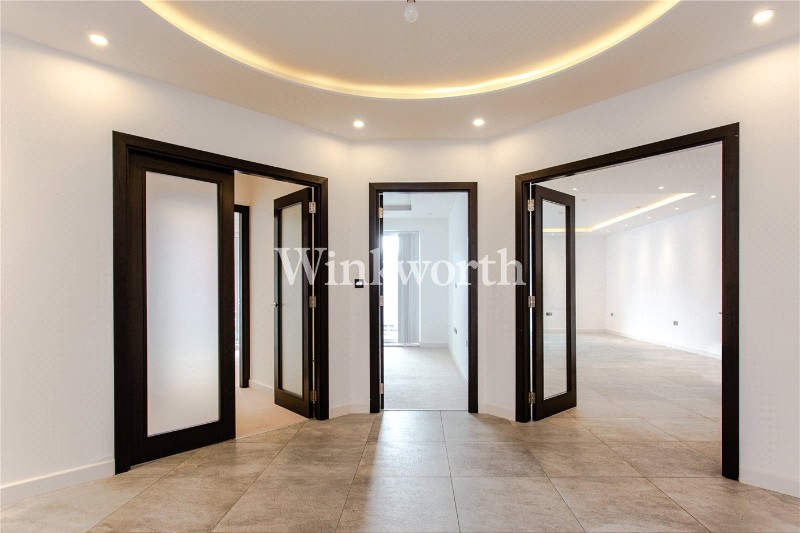 Langton Court, 37 Parson Street, Hendon, NW4