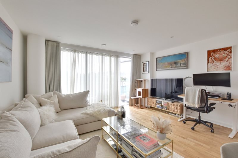Hawthorne Crescent, London, SE10