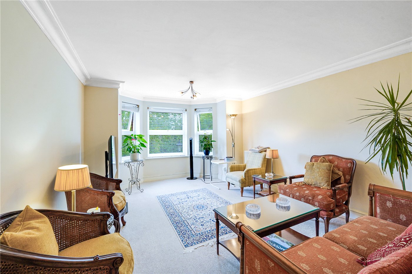 Newholme Court, 89A Oatlands Drive, Weybridge, KT13