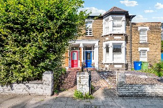 Lausanne Road, Nunhead, London, SE15