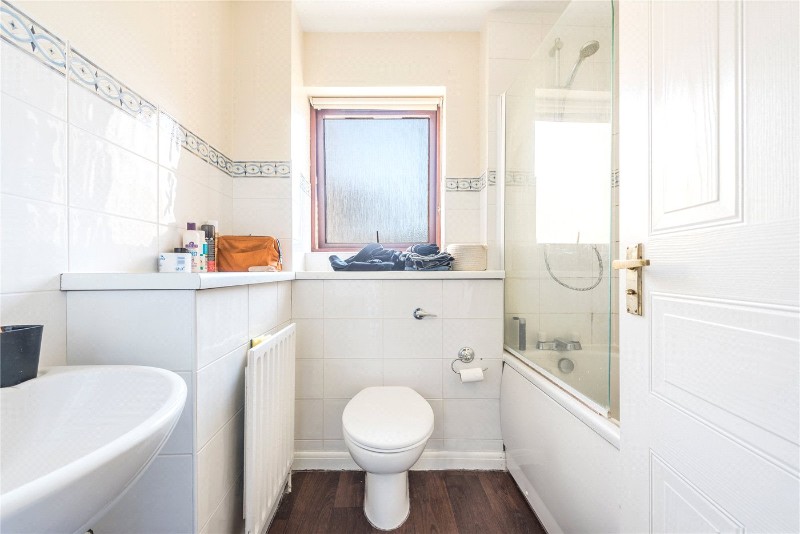Plover Way, London, SE16