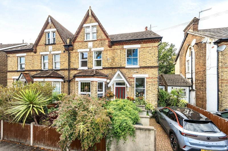 Selby Road, London, SE20