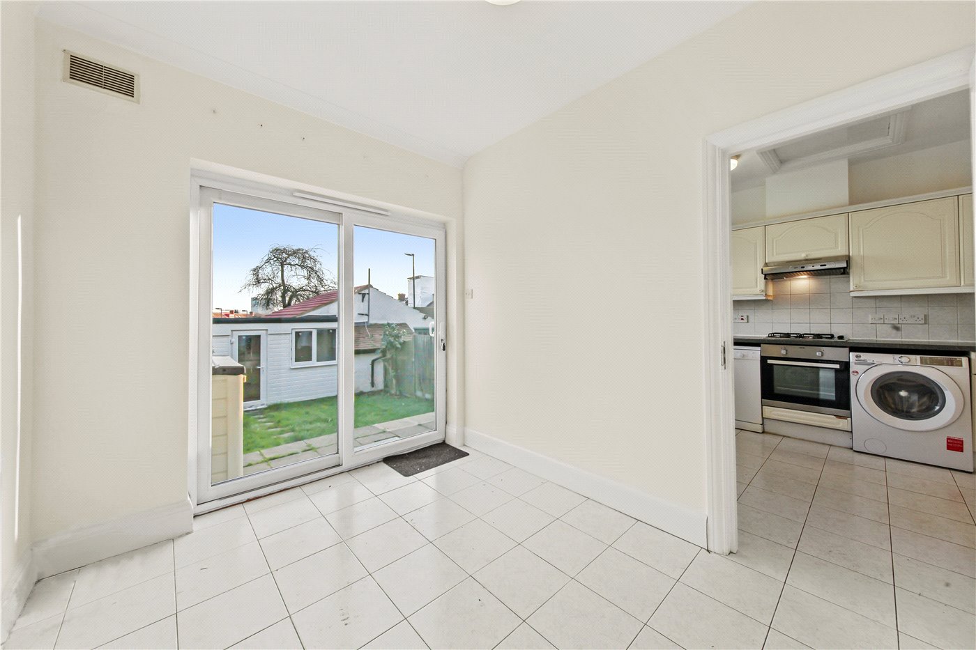 Dining Room/Kitchen
