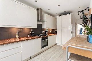 Byrne Road, London, SW12