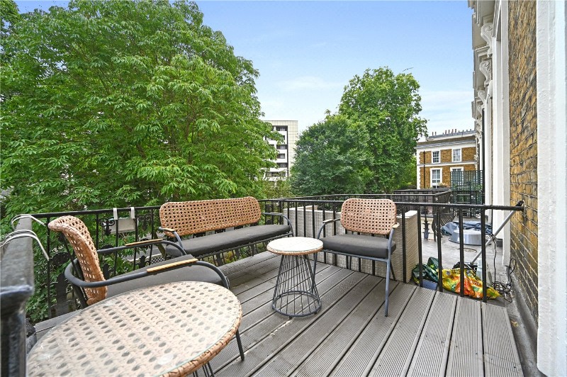Gloucester Gardens, London, W2