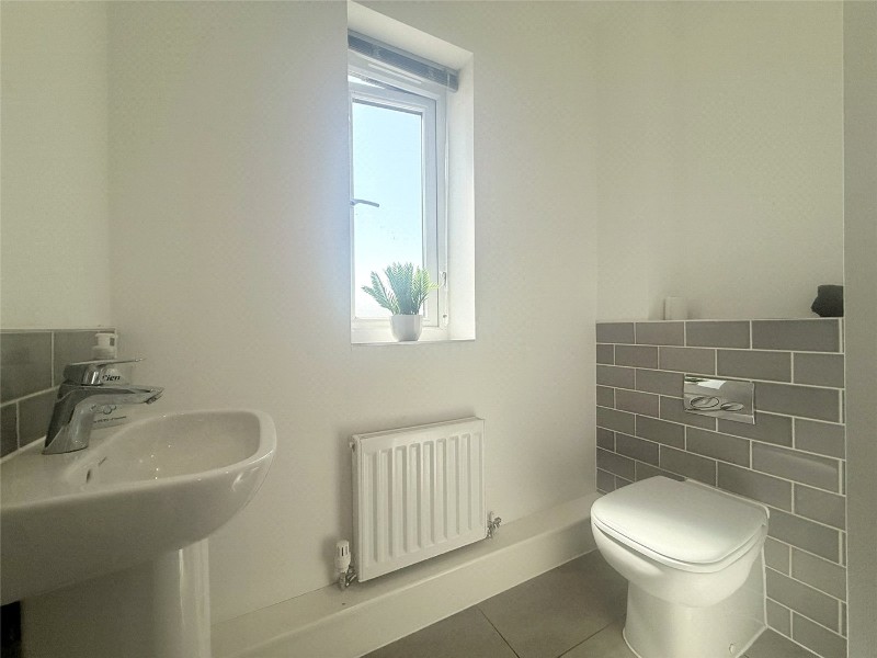 Yeo Crescent, Crediton, Devon, EX17