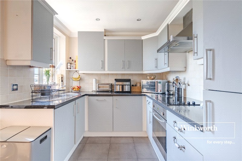 Sea Road, Boscombe, Bournemouth, BH5