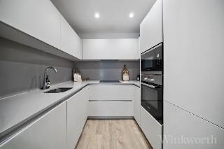 Woods Road, London, SE15