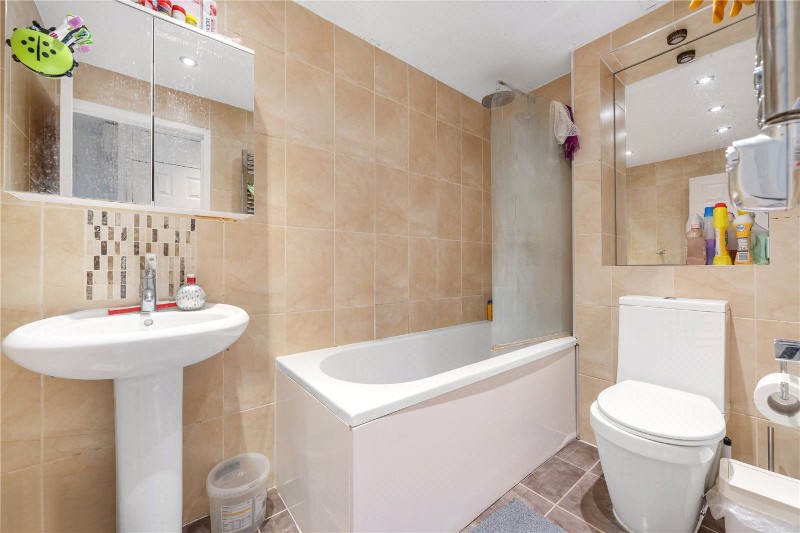 Beacon Gate, Nunhead, London, SE14