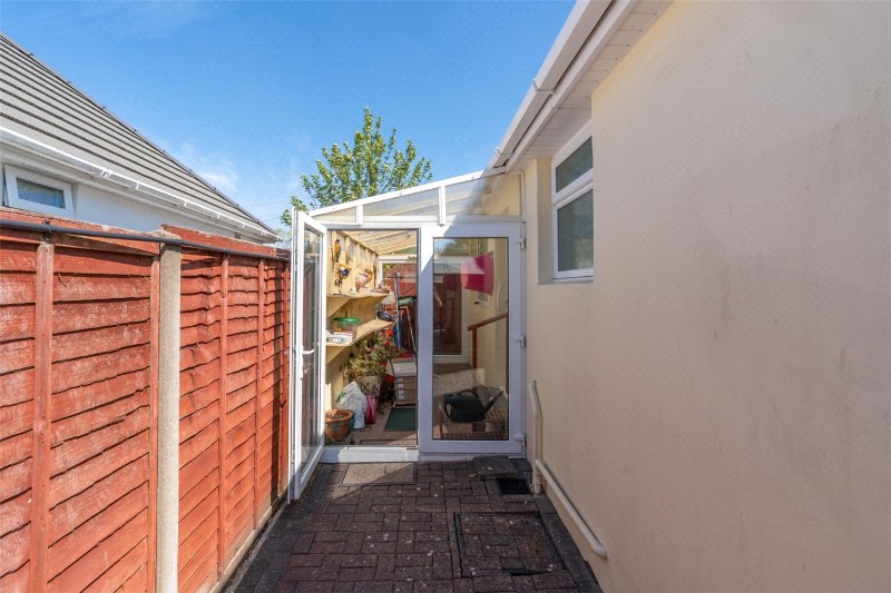 Heckford Road, Corfe Mullen, Wimborne, Dorset, BH21