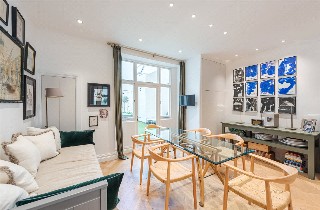 Warwick Square, London, SW1V