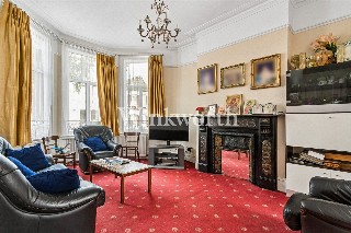 Hewitt Road, London, N8