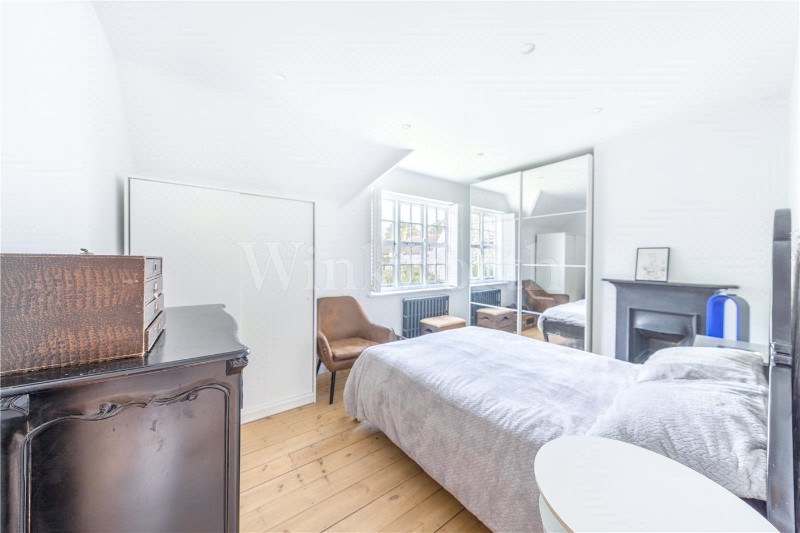 Erskine Hill, London, NW11