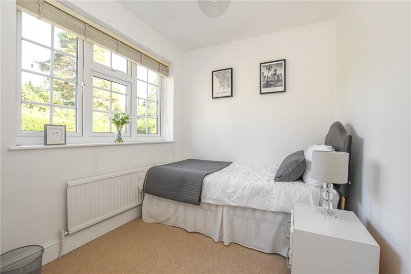 Tickenor Drive, Finchampstead, Wokingham, Berkshire, RG40