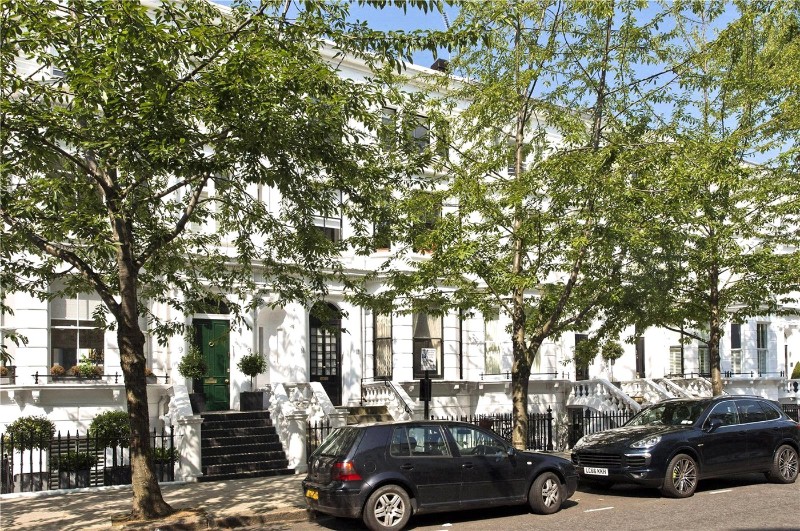 Palace Gardens Terrace, Kensington, London, W8