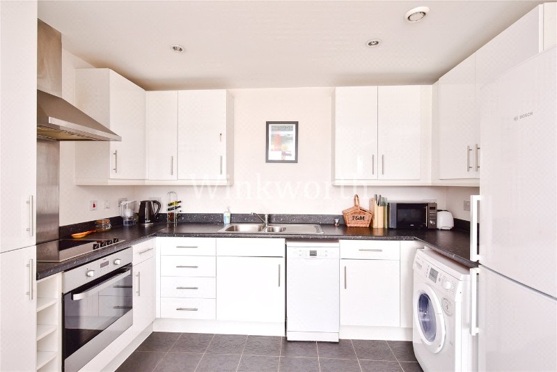 Coppermill Heights, Tottenham Hale, N17