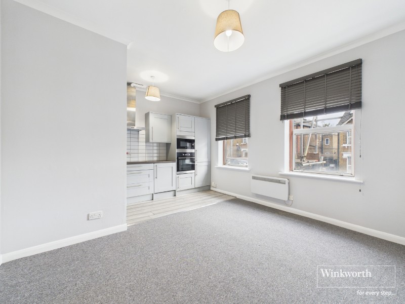 Station Road, London, NW4