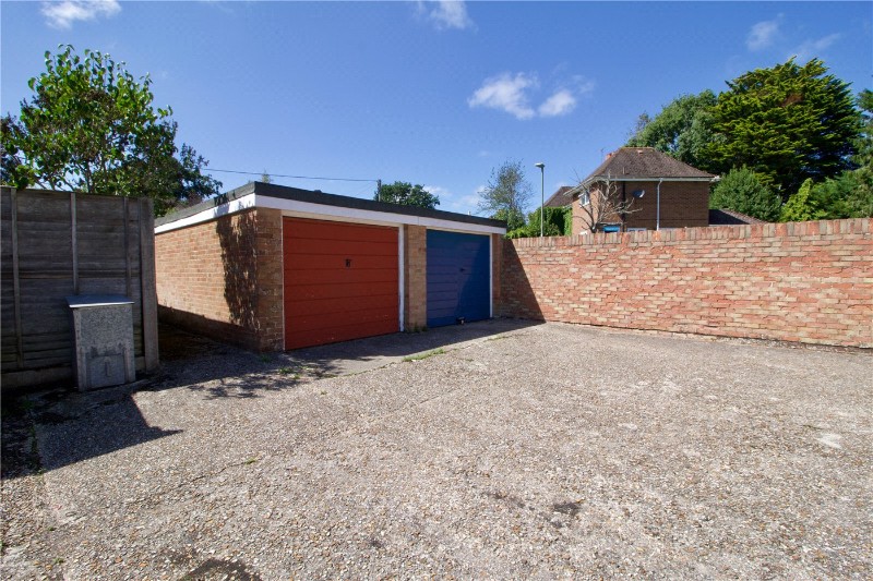 Highfield Gardens, Sway, Lymington, SO41