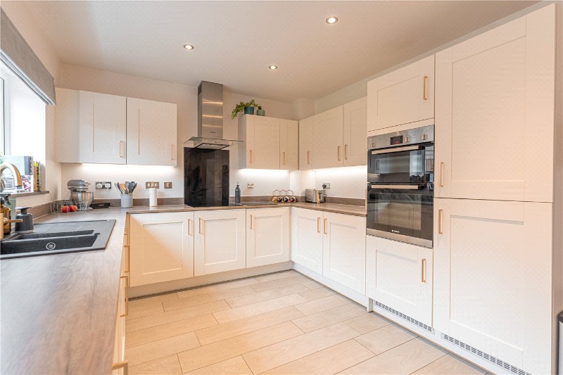 Yardley Way, Bishops Tachbrook, Leamington Spa, Warwickshire, CV33