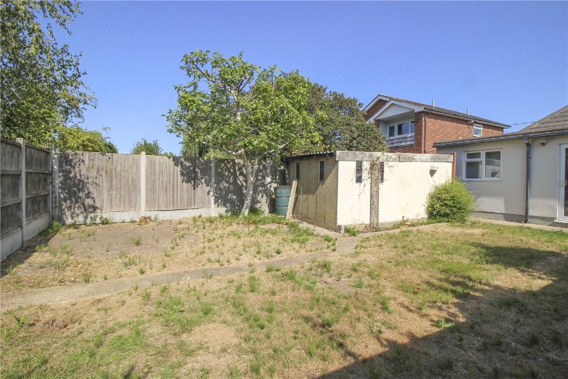 Warwick Road, Rayleigh, Essex, SS6