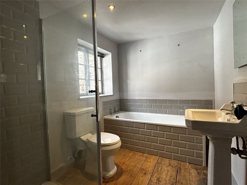 St. Johns Court, Devizes, SN10