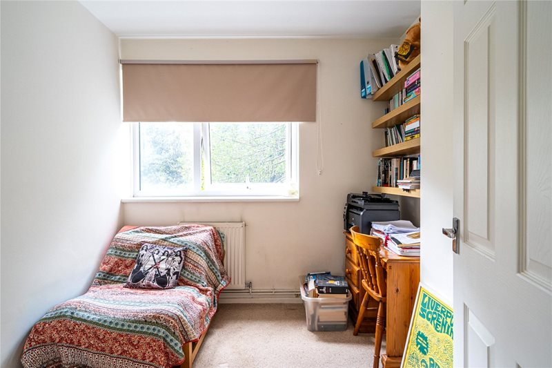 Ewen Crescent, London, SW2