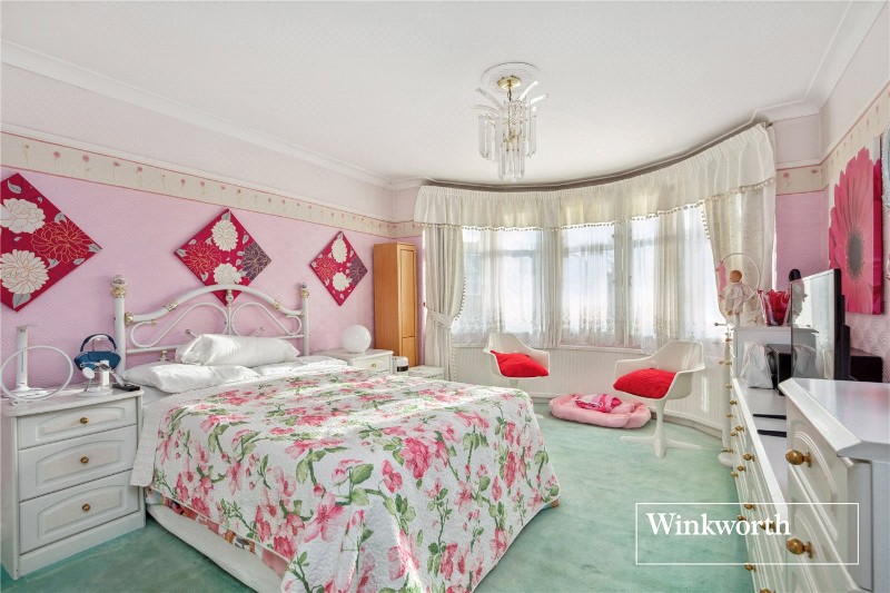 Essex Park, Finchley, London, N3