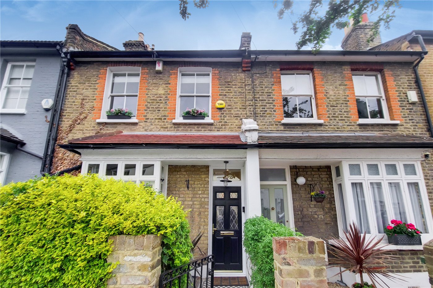 2 bedroom property for sale in Furzefield Road, Blackheath, SE3 (Ref