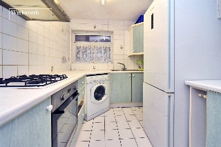 Robin Hood Lane, Sutton, SM1