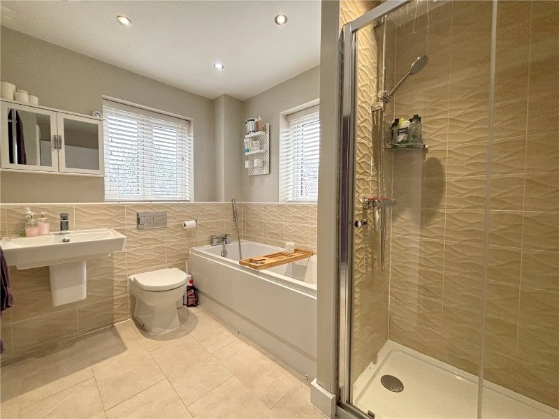 Glengarry Way, Greylees, Sleaford, Lincolnshire, NG34