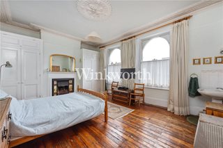 Queens Drive, London, N4
