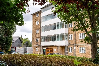 Fayland Avenue, London, SW16